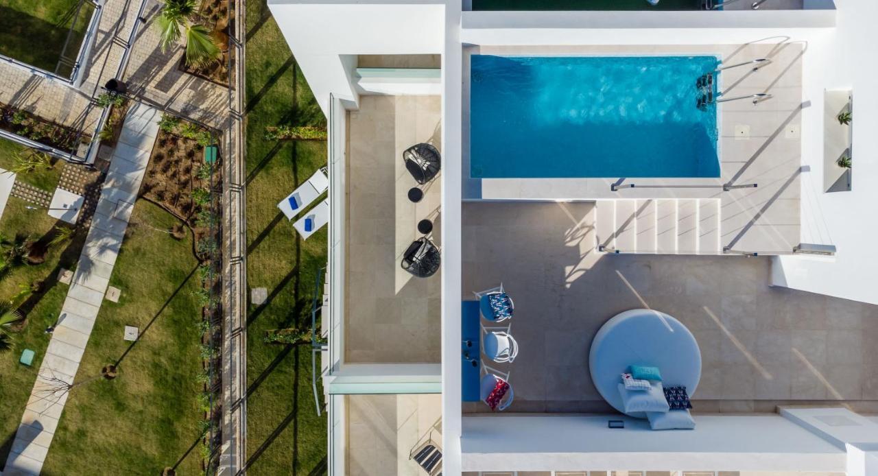 Casa Isabel: Luxury Condo with Private Infinity Pool Marbella Exterior photo